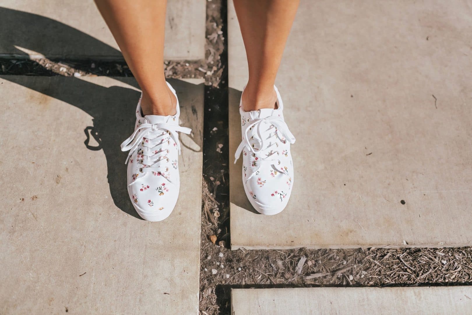 white sneakers with flowers www.HerFashionedLife.com