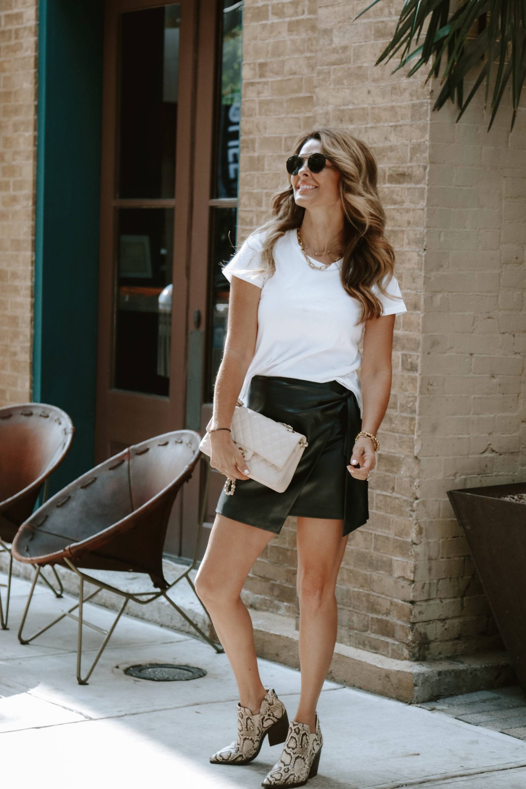 How To Style A Faux Leather Skirt For Fall – Her Fashioned Life